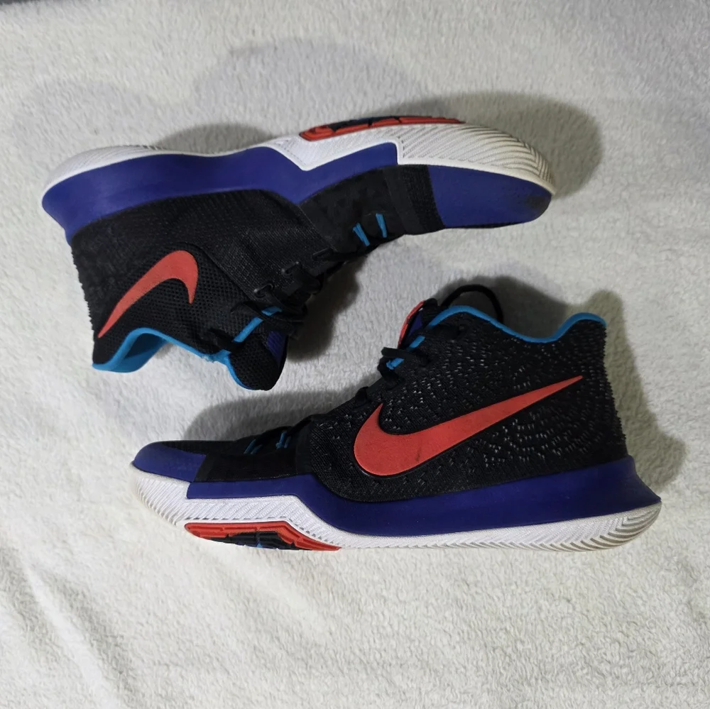 Nike Kyrie III Kyrache Light Basketball Sneakers Kyrie Irving Huarache Retro. 10